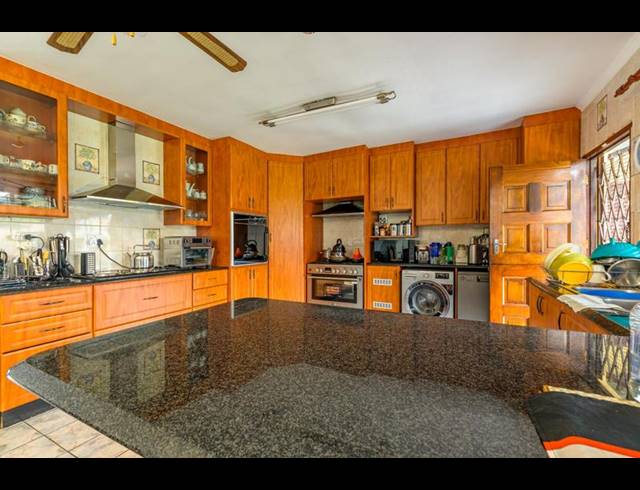 4 BEDROOM HOUSE FOR SALE IN CHASE VALLEY DOWNS